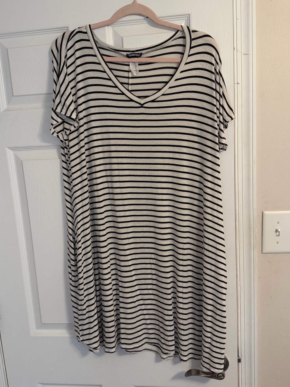 HEIMISH USA Black & White Striped V-Neck Midi Dress